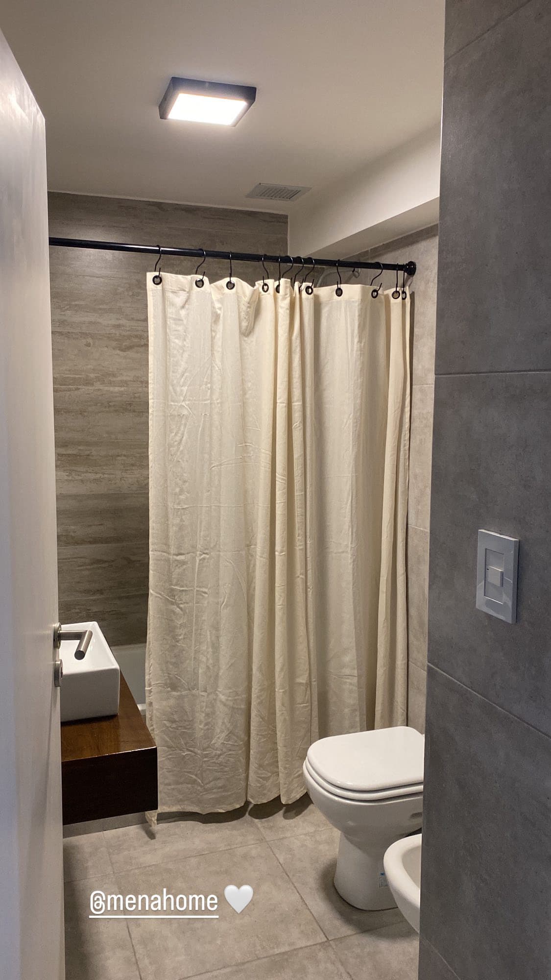 Combo 2 Cortinas Baño Gasa Premium Completas + Barrales Negros (se retira en Caballito)