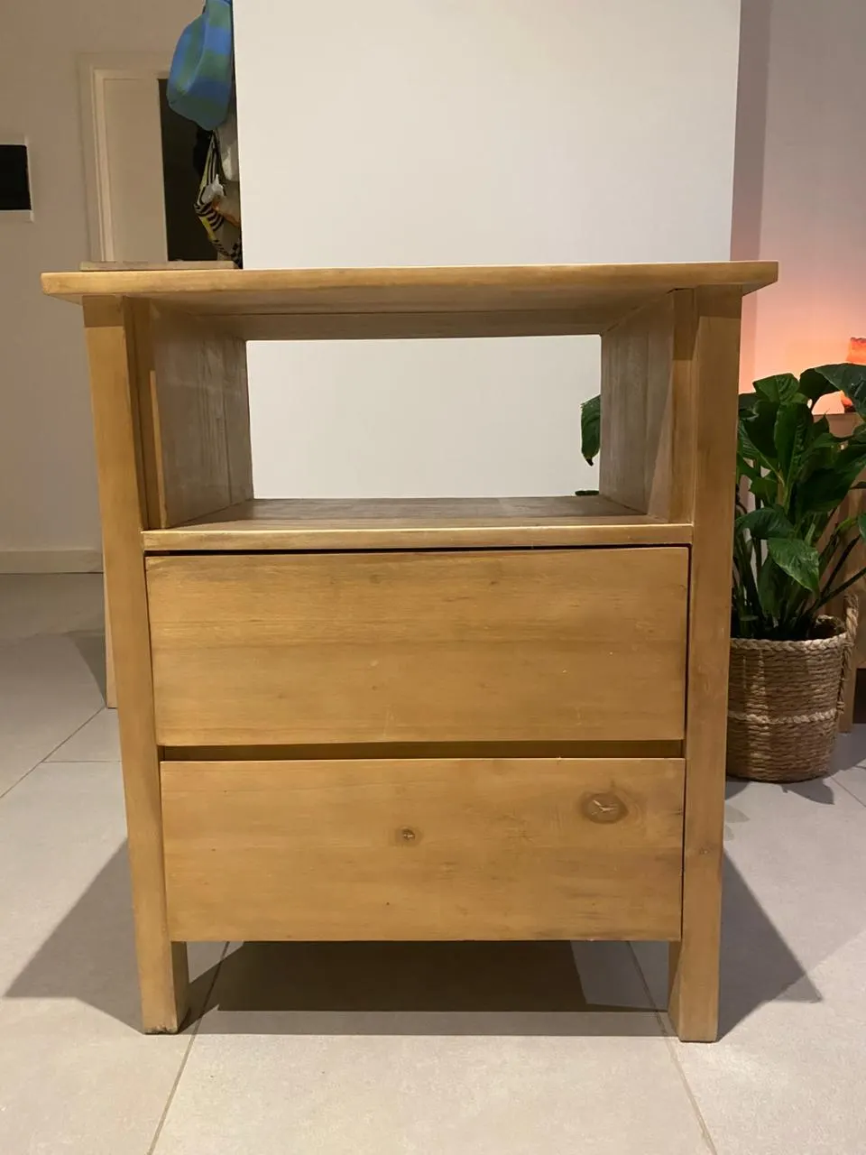 Mesa de Luz Tini
