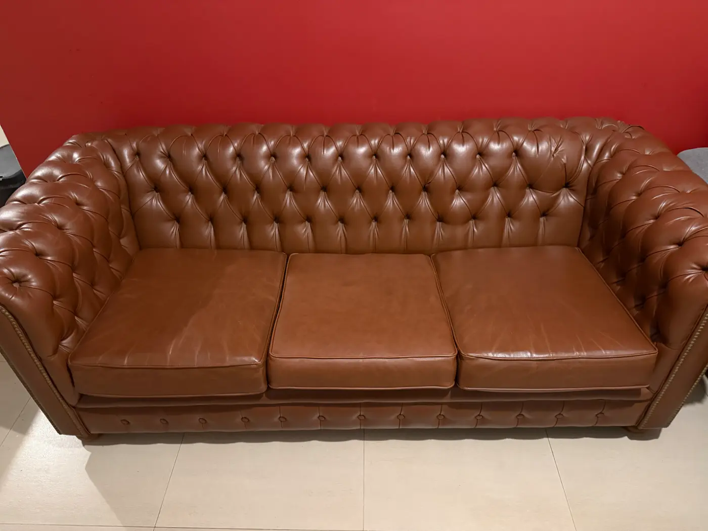 Sillón chesterfield 3 cuerpos