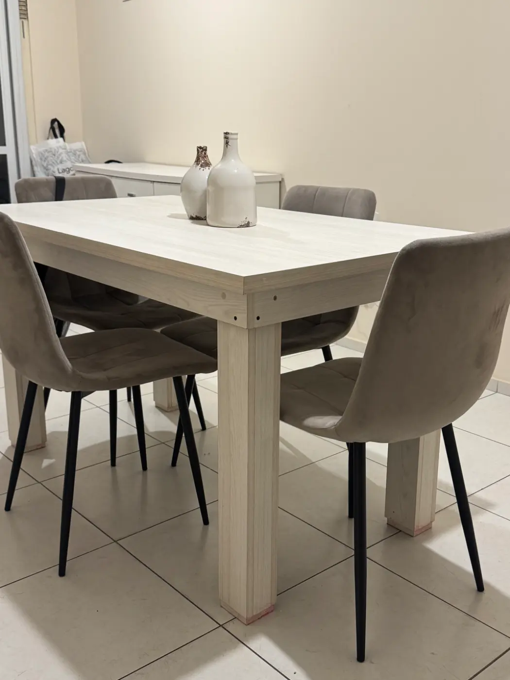 Mesa de comedor + sillas