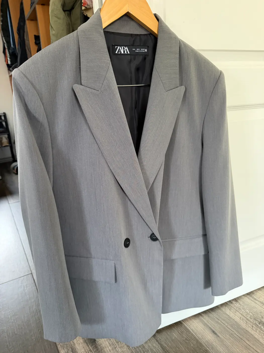 Saco Zara talle L nuevo