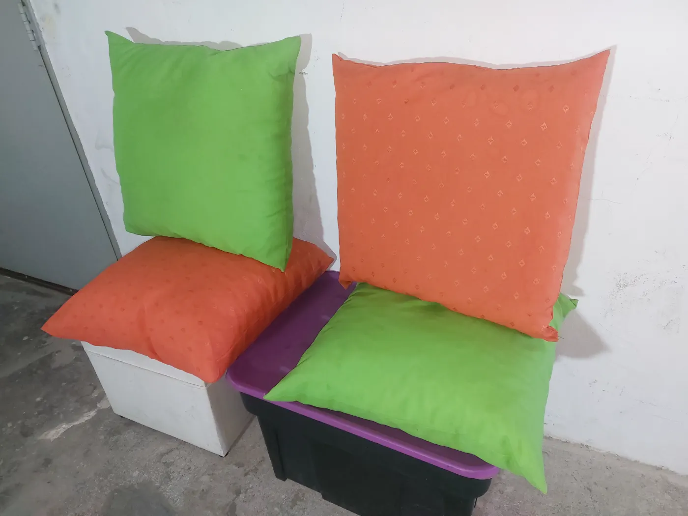 4 almohadones de 50x50 x $25000