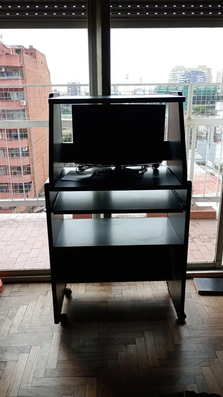 Mesa para computadora